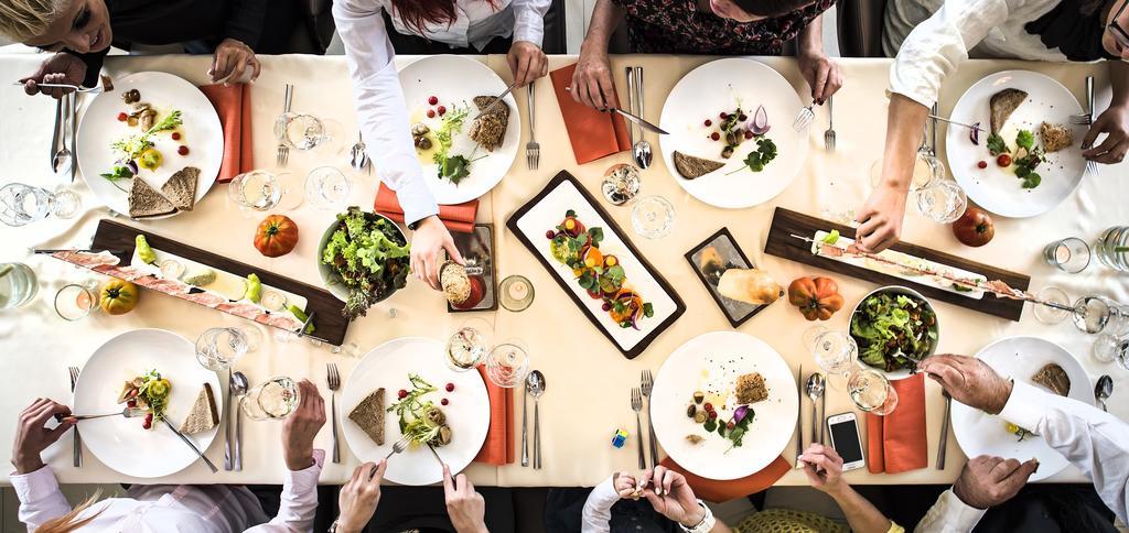 Hatzendorf Malerwinkl Restaurant + Kunsthotel מראה חיצוני תמונה