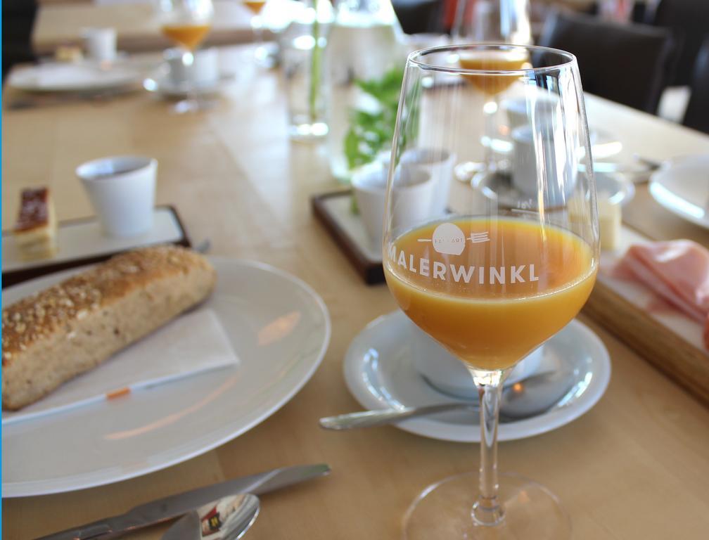 Hatzendorf Malerwinkl Restaurant + Kunsthotel מראה חיצוני תמונה