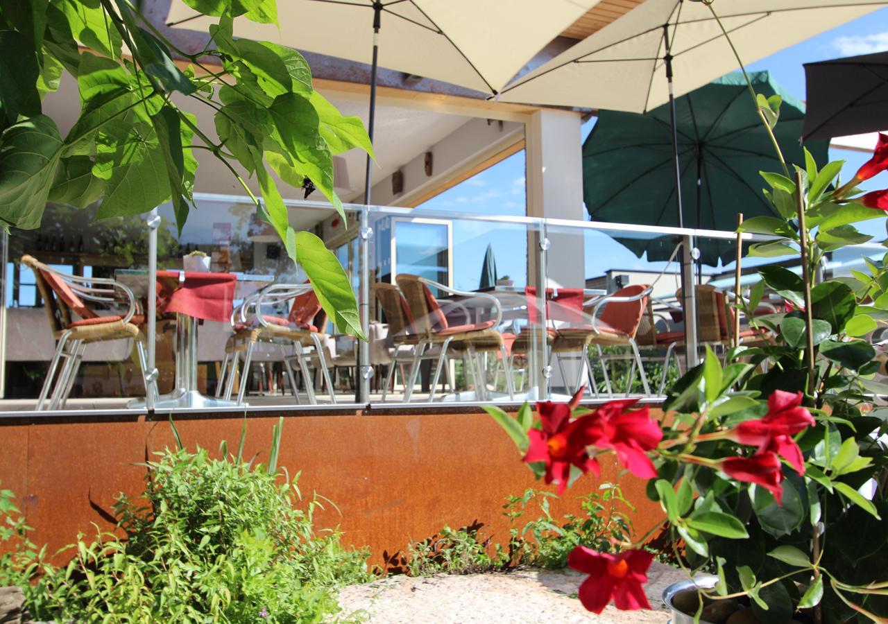 Hatzendorf Malerwinkl Restaurant + Kunsthotel מראה חיצוני תמונה