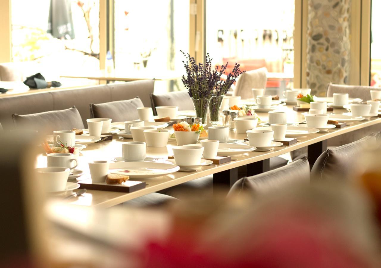 Hatzendorf Malerwinkl Restaurant + Kunsthotel מראה חיצוני תמונה