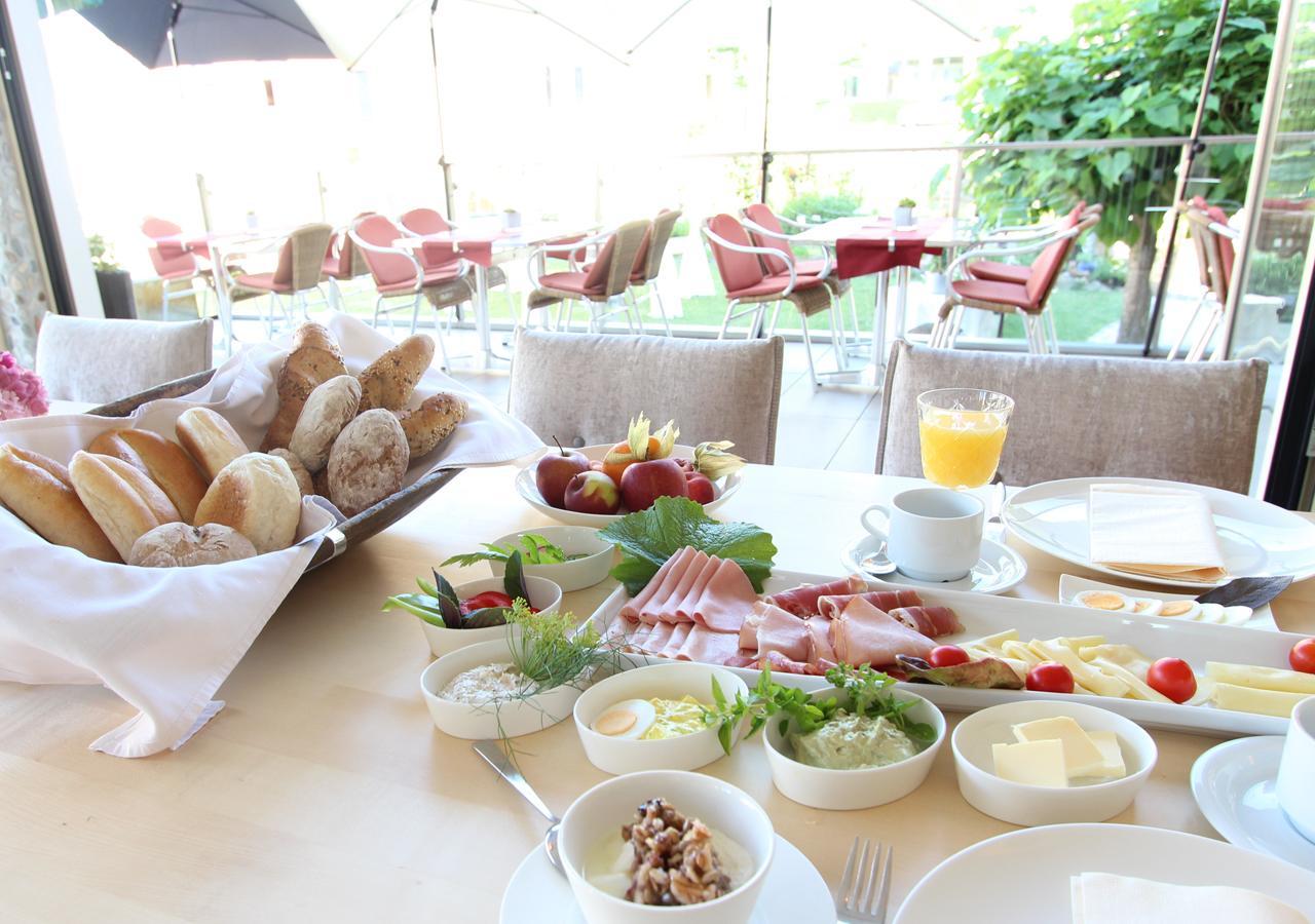 Hatzendorf Malerwinkl Restaurant + Kunsthotel מראה חיצוני תמונה