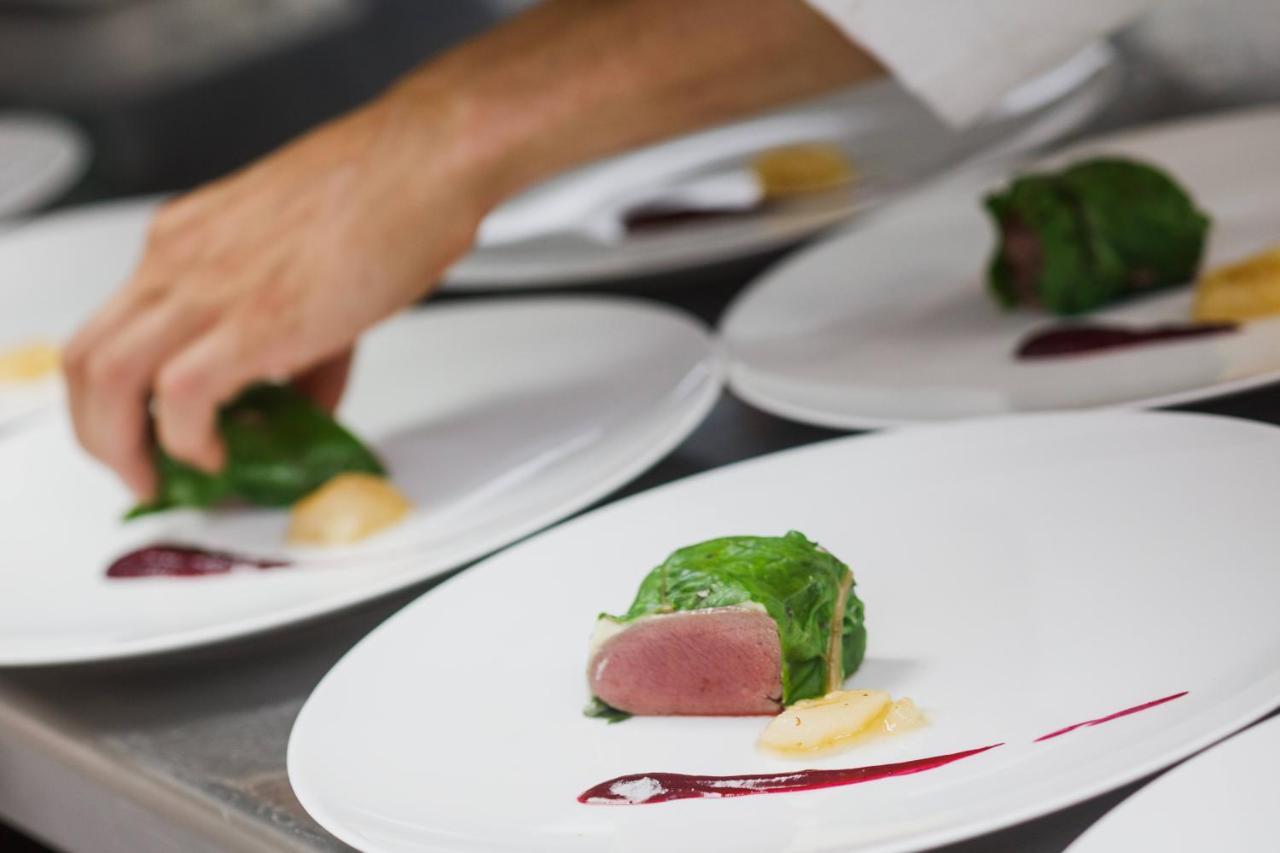 Hatzendorf Malerwinkl Restaurant + Kunsthotel מראה חיצוני תמונה